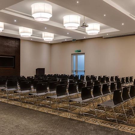 Protea Hotel By Marriott Owerri Select Exteriör bild