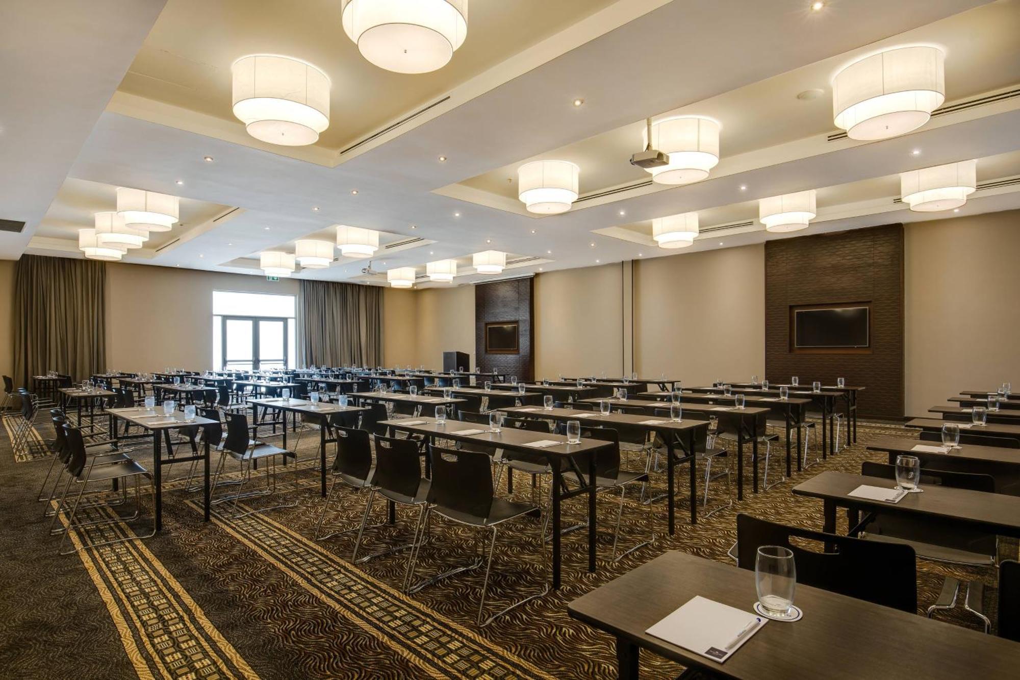 Protea Hotel By Marriott Owerri Select Exteriör bild