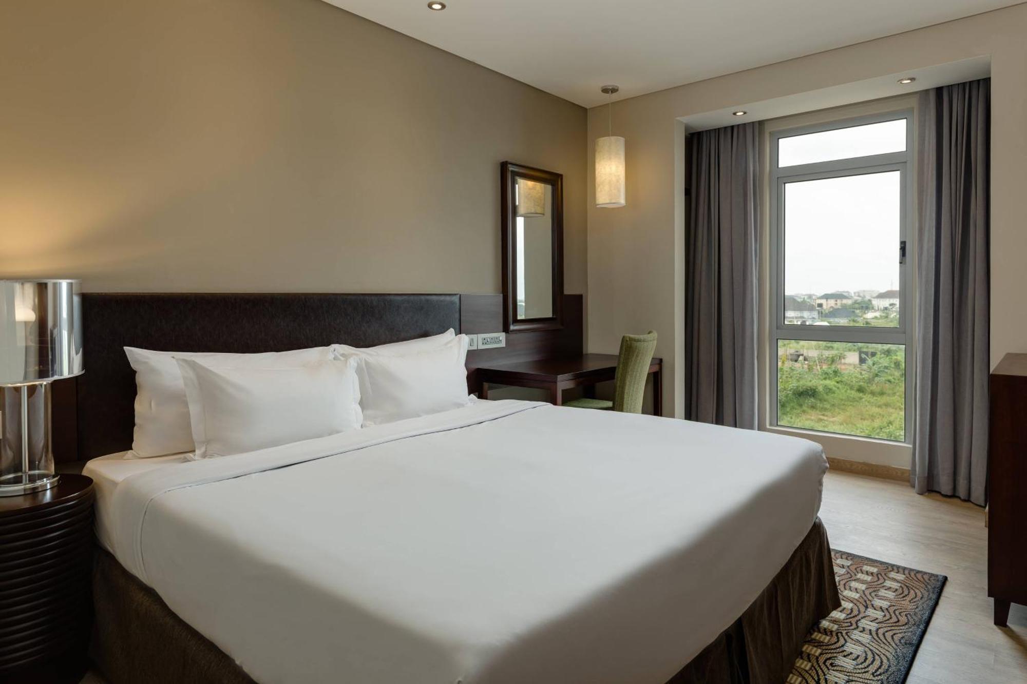 Protea Hotel By Marriott Owerri Select Exteriör bild